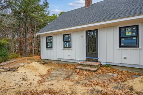 $2,200,000 | 20 Billingsgate Avenue, Eastham, MA 02642