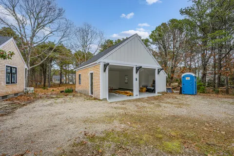 $2,200,000 | 20 Billingsgate Avenue, Eastham, MA 02642