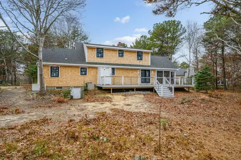 $2,200,000 | 20 Billingsgate Avenue, Eastham, MA 02642