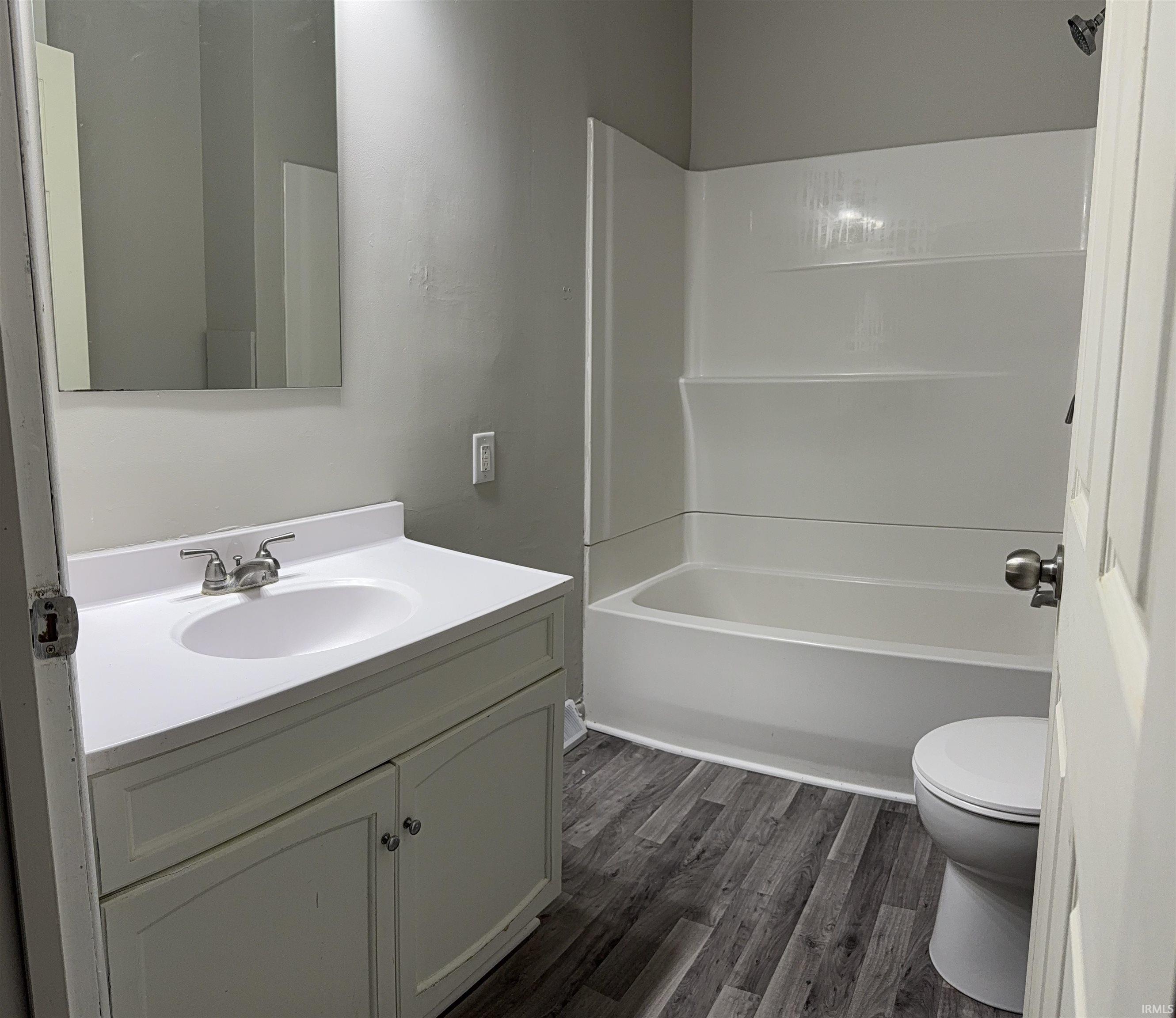 715 South Seminary Street Princeton, IN 47670 - Photo 4 of 16