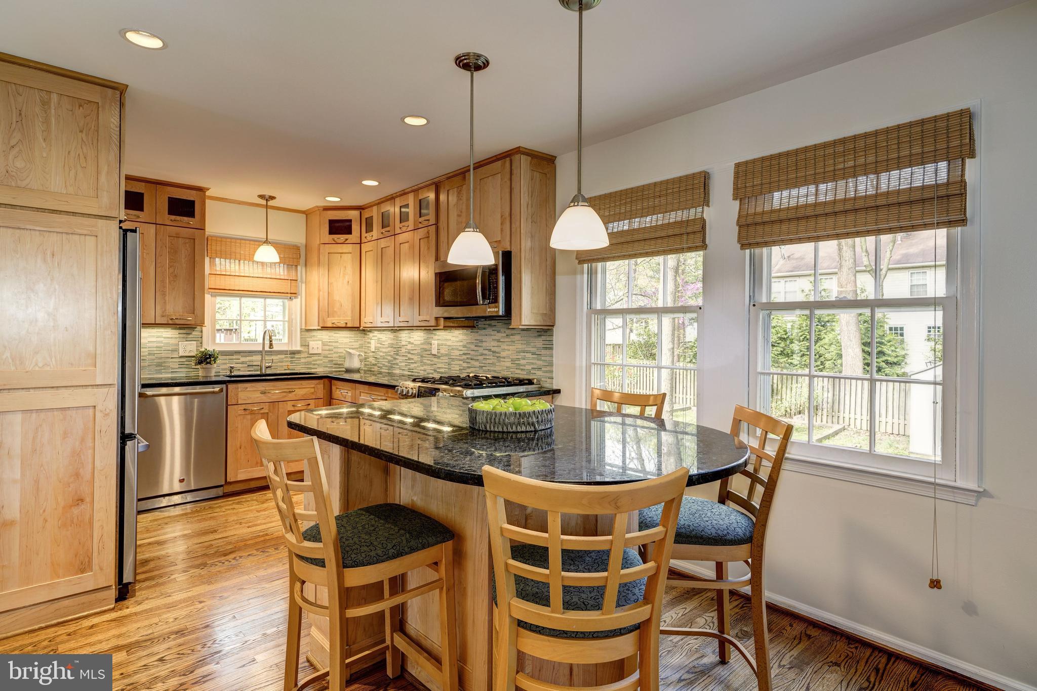 Renovated eat-in kitchen