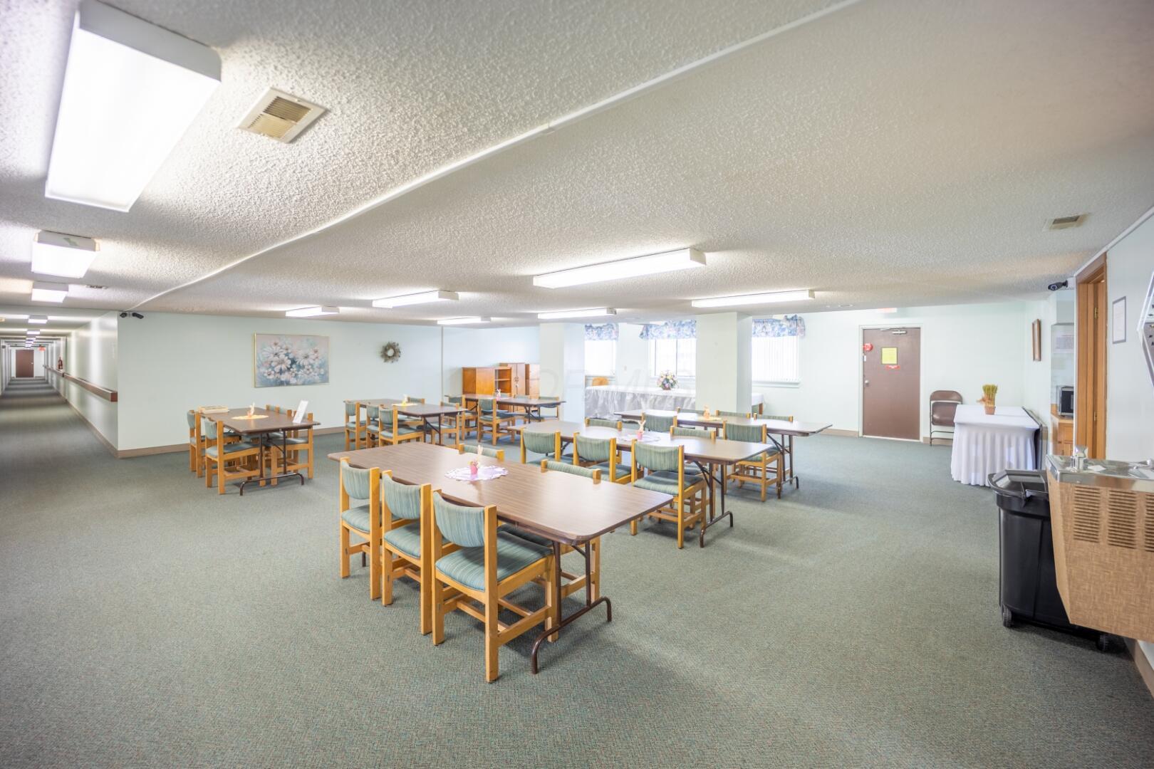 4143 Karl Road, Unit 114 Columbus, OH 43224 - Photo 27 of 38 _CP_4574-HDR (Large)
