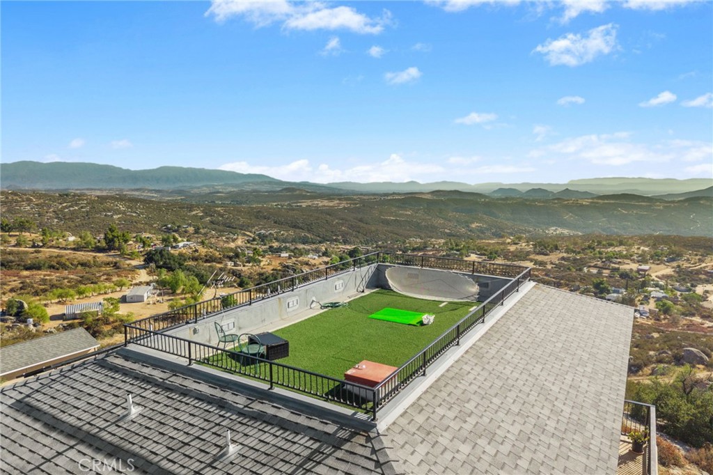 33275 Valerio Road Hemet, CA 92544 - Photo 11 of 75 Gallery Image 11