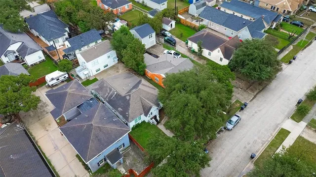 $999 | 1511 Scharpe Street, Unit 2, Houston, TX 77023