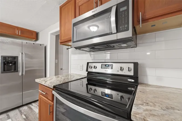 $999 | 1511 Scharpe Street, Unit 2, Houston, TX 77023