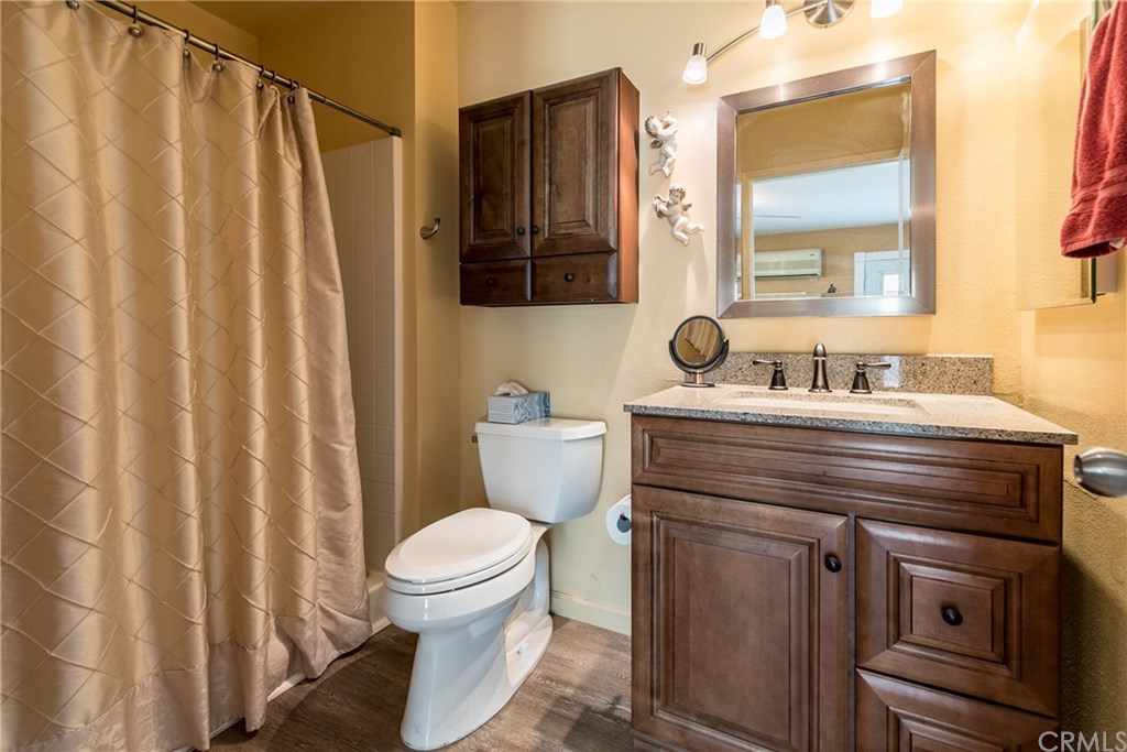 25130 Pierson Road Homeland, CA 92548 - Photo 13 of 23 Master bath