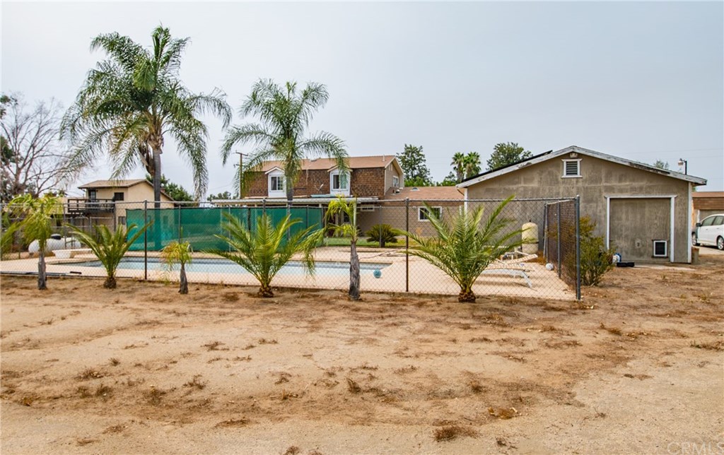 25130 Pierson Road Homeland, CA 92548 - Photo 22 of 23 Fenced pool area