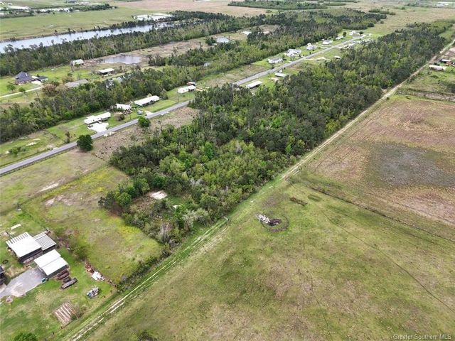 $250,000 | 1345 Arsene Lebleu Road, Lake Charles, LA 70607