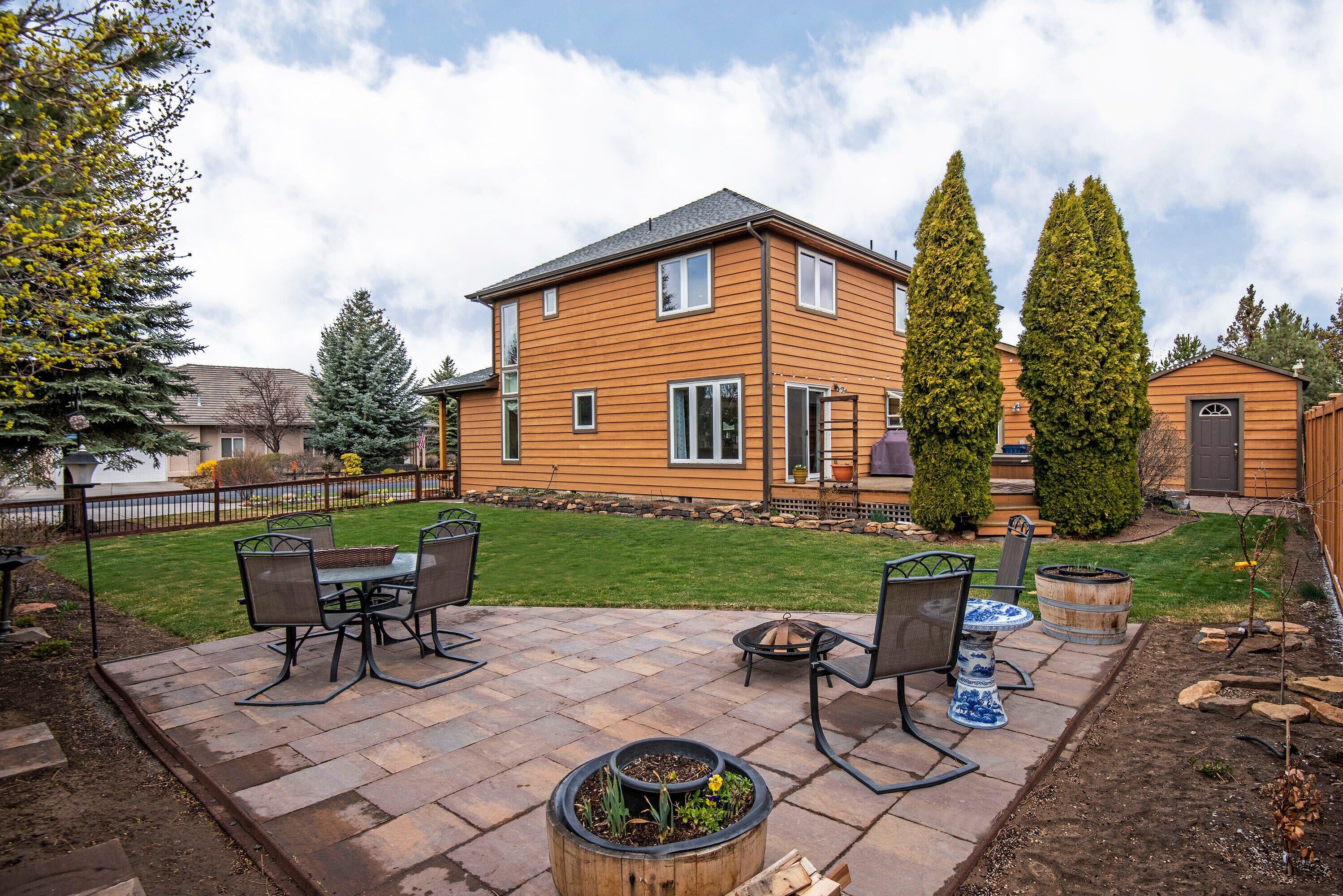 3357 Northeast Stonebrook Loop Bend, OR 97701 - Photo 16 of 26 3357 NE Stonebrook Dr Bend OR-print-023-