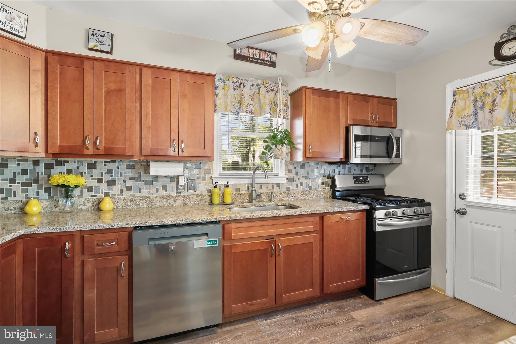 2115 Northland Road Baltimore, MD 21207 - Photo 13 of 44 Kitchen