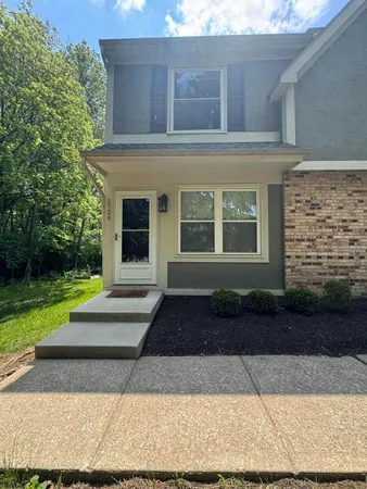 $157,000 | 5734 Crossing Court, Unit 1, Columbus, OH 43231