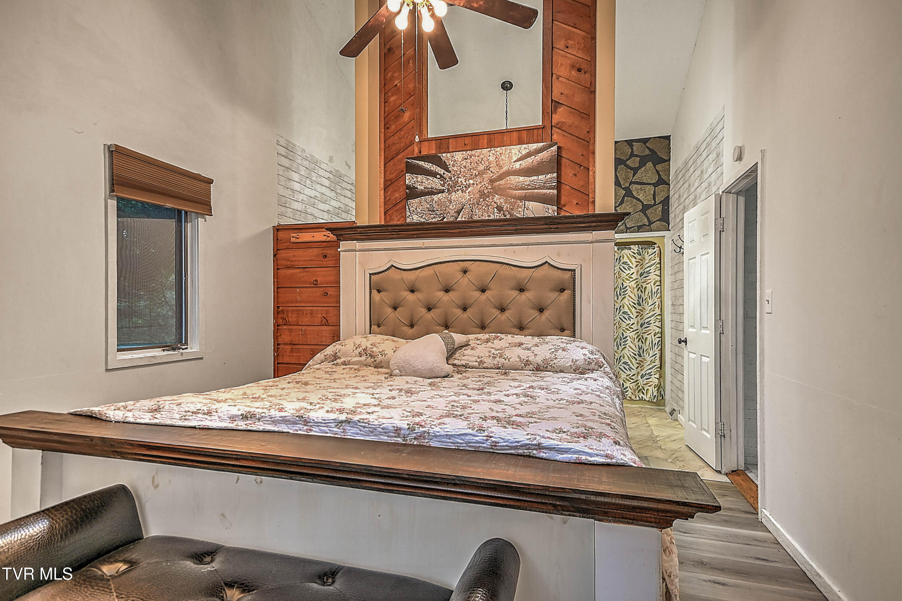 2933 Cherokee Road Johnson City, TN 37604 - Photo 14 of 62 2933 Cherokee BK-18