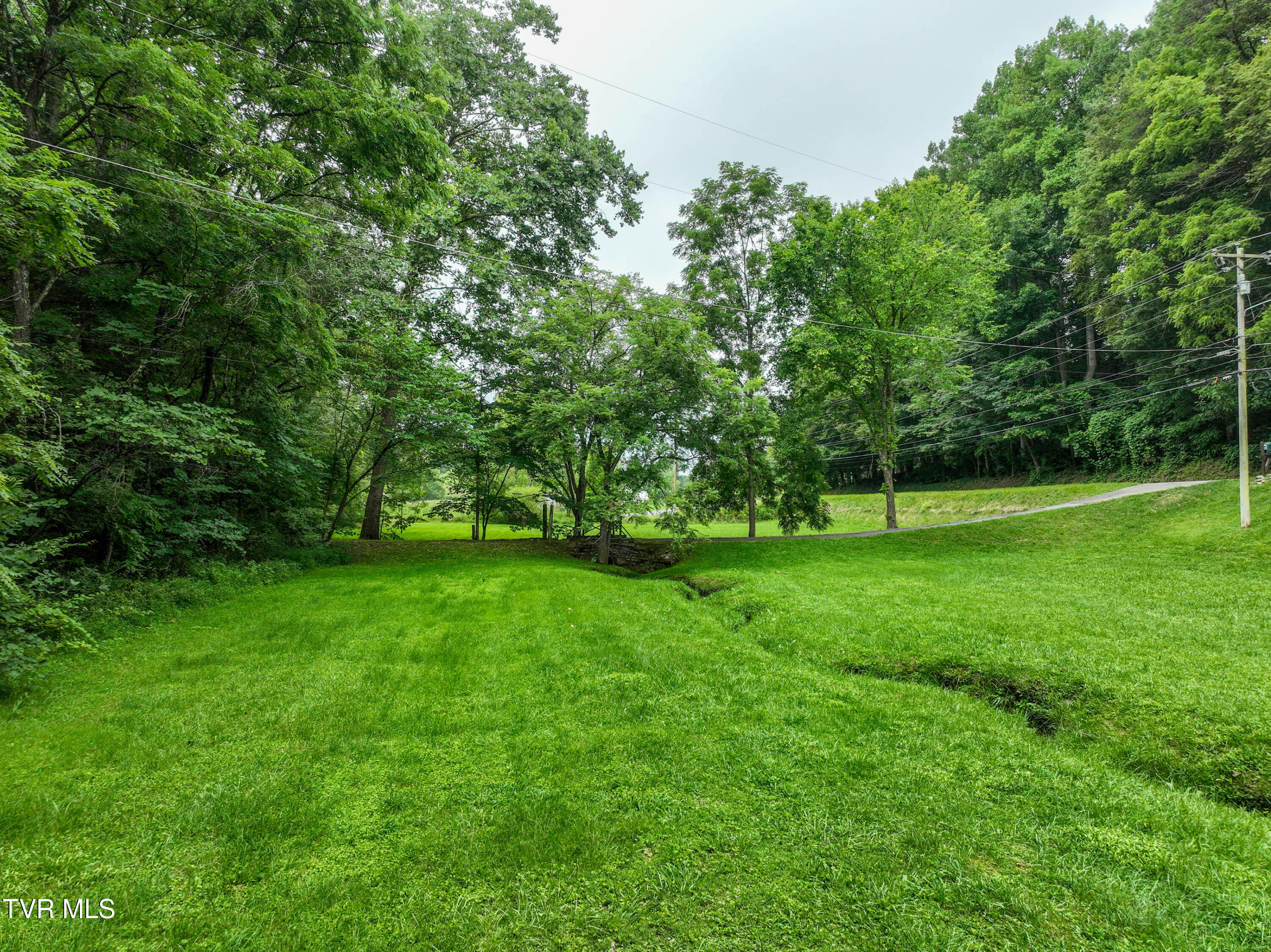 2933 Cherokee Road Johnson City, TN 37604 - Photo 49 of 62 2933 Cherokee Rd Drone KEMP-5
