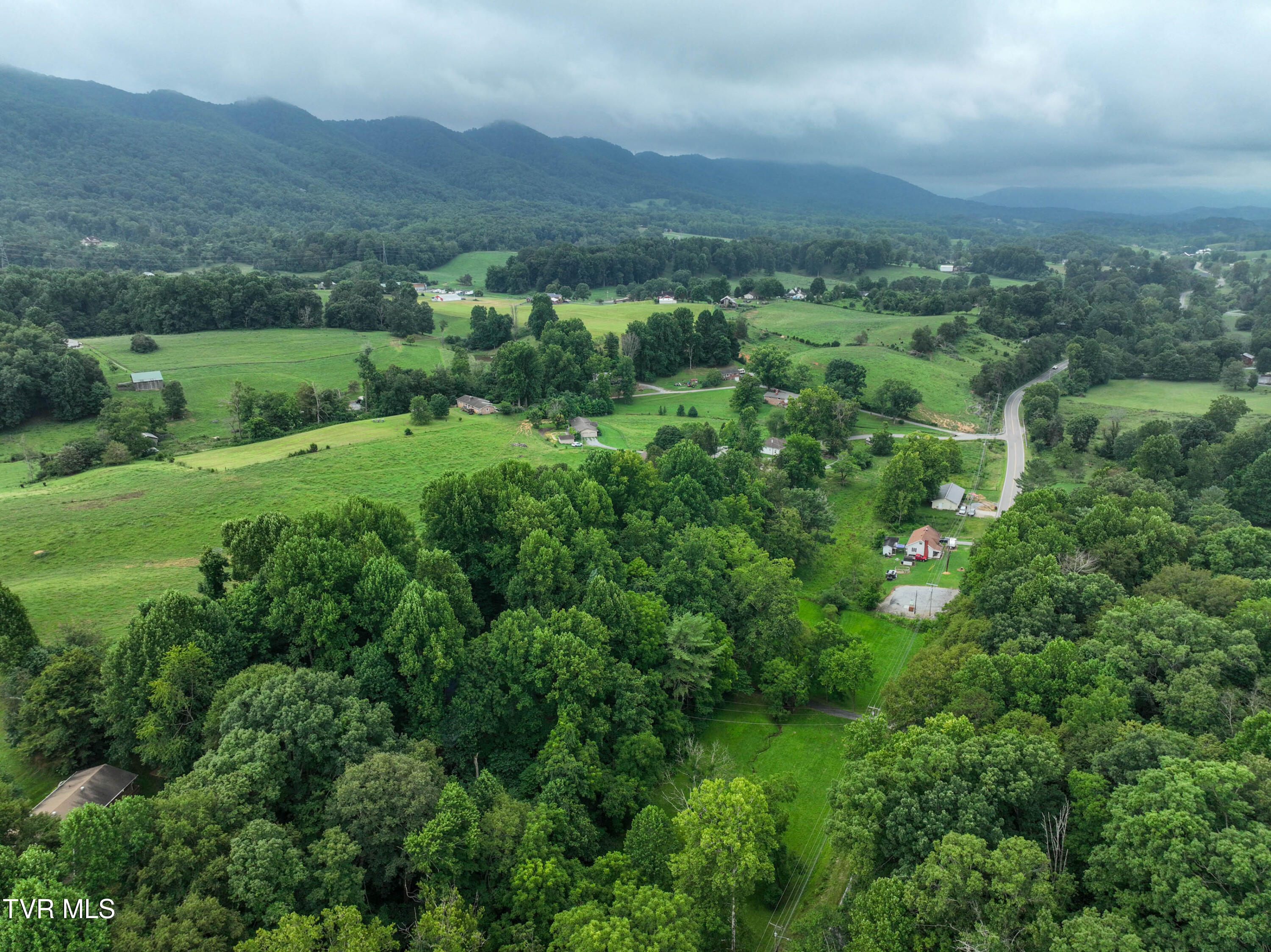 2933 Cherokee Road Johnson City, TN 37604 - Photo 52 of 62 2933 Cherokee Rd Drone KEMP-11
