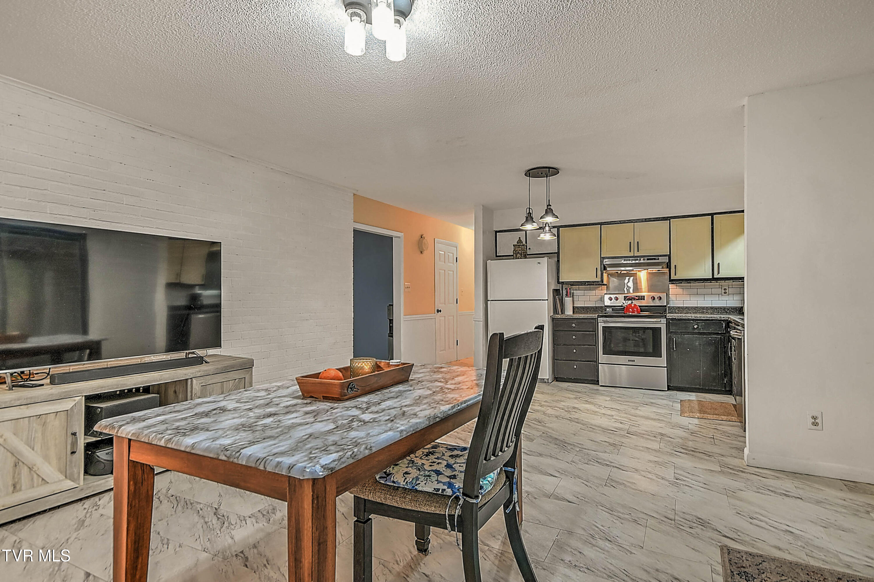 2933 Cherokee Road Johnson City, TN 37604 - Photo 10 of 62 2933 Cherokee BK-13