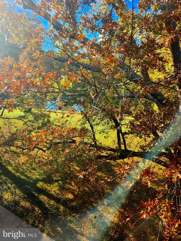 $1,950 | 10320 Rockville Pik, Unit 401, Rockville, MD 20852