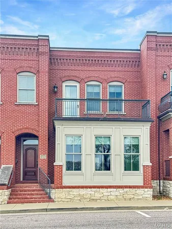 $875,000 | 524 West Front Street, Washington, MO 63090