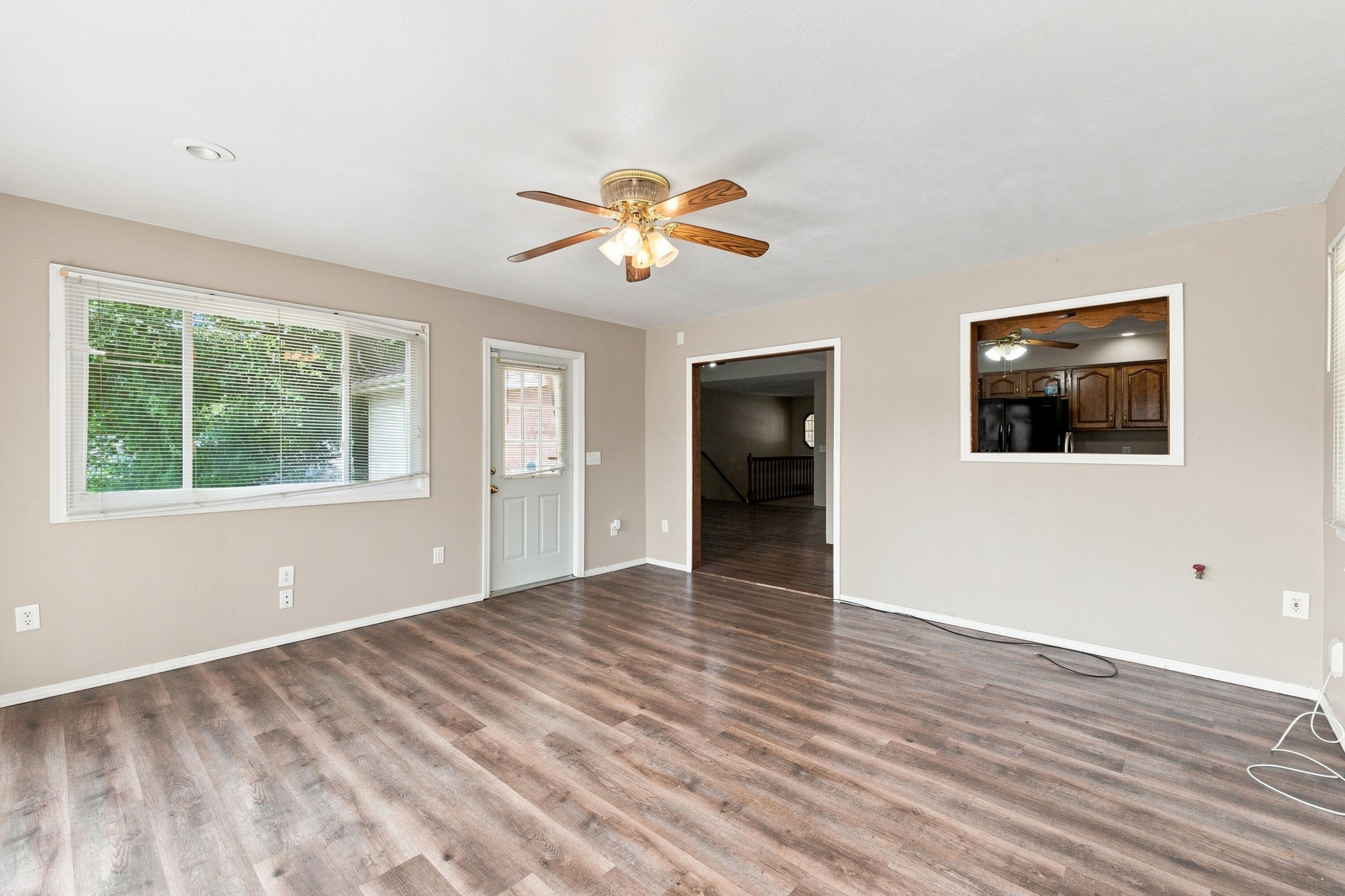 3808 West Kingsley Street Springfield, MO 65807 - Photo 8 of 39 9-print-20260812-20260812-DSC01798_repla