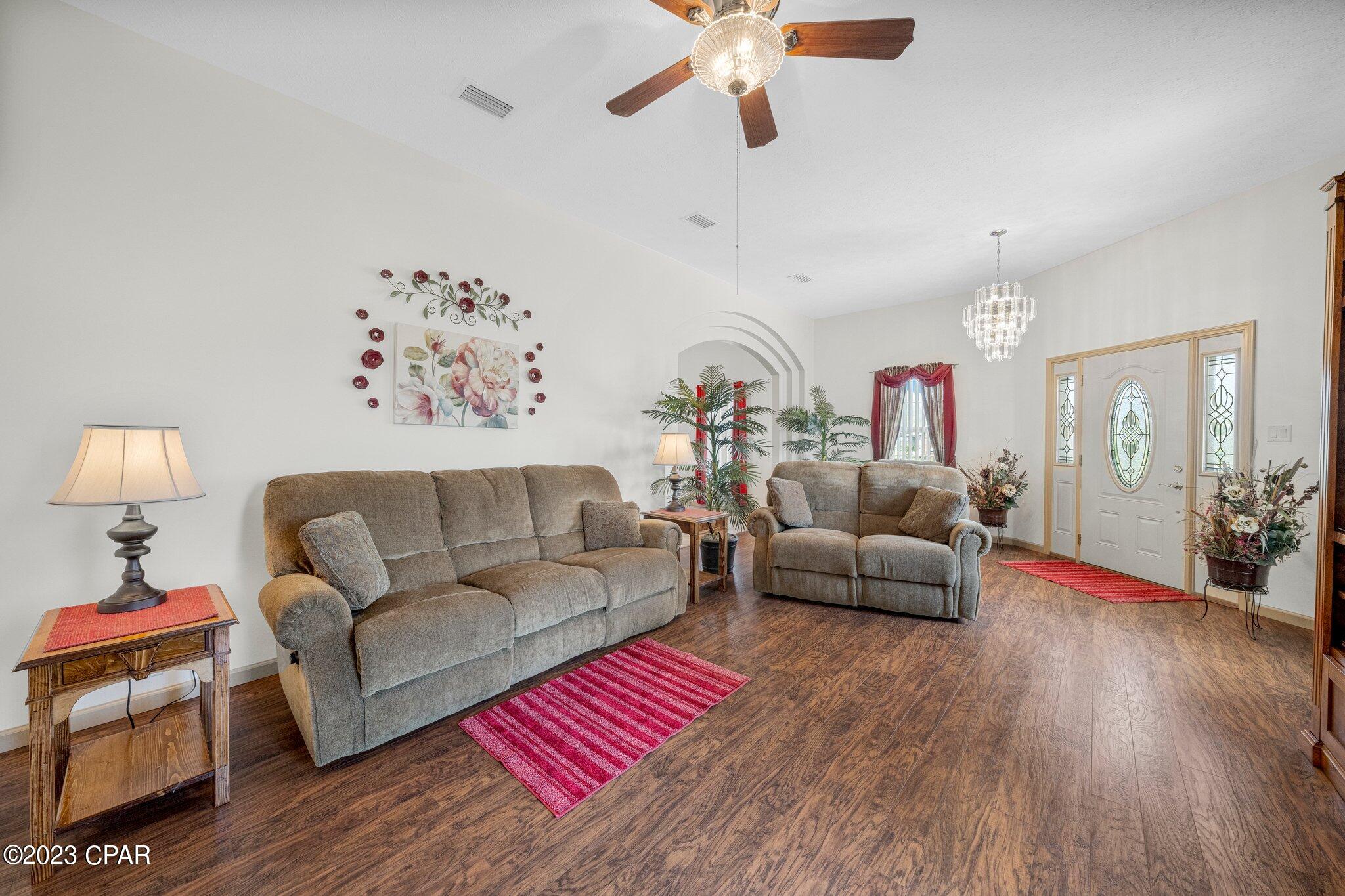3415 Douglas Road Panama City, FL 32405 - Photo 7 of 37 Gallery Image 7