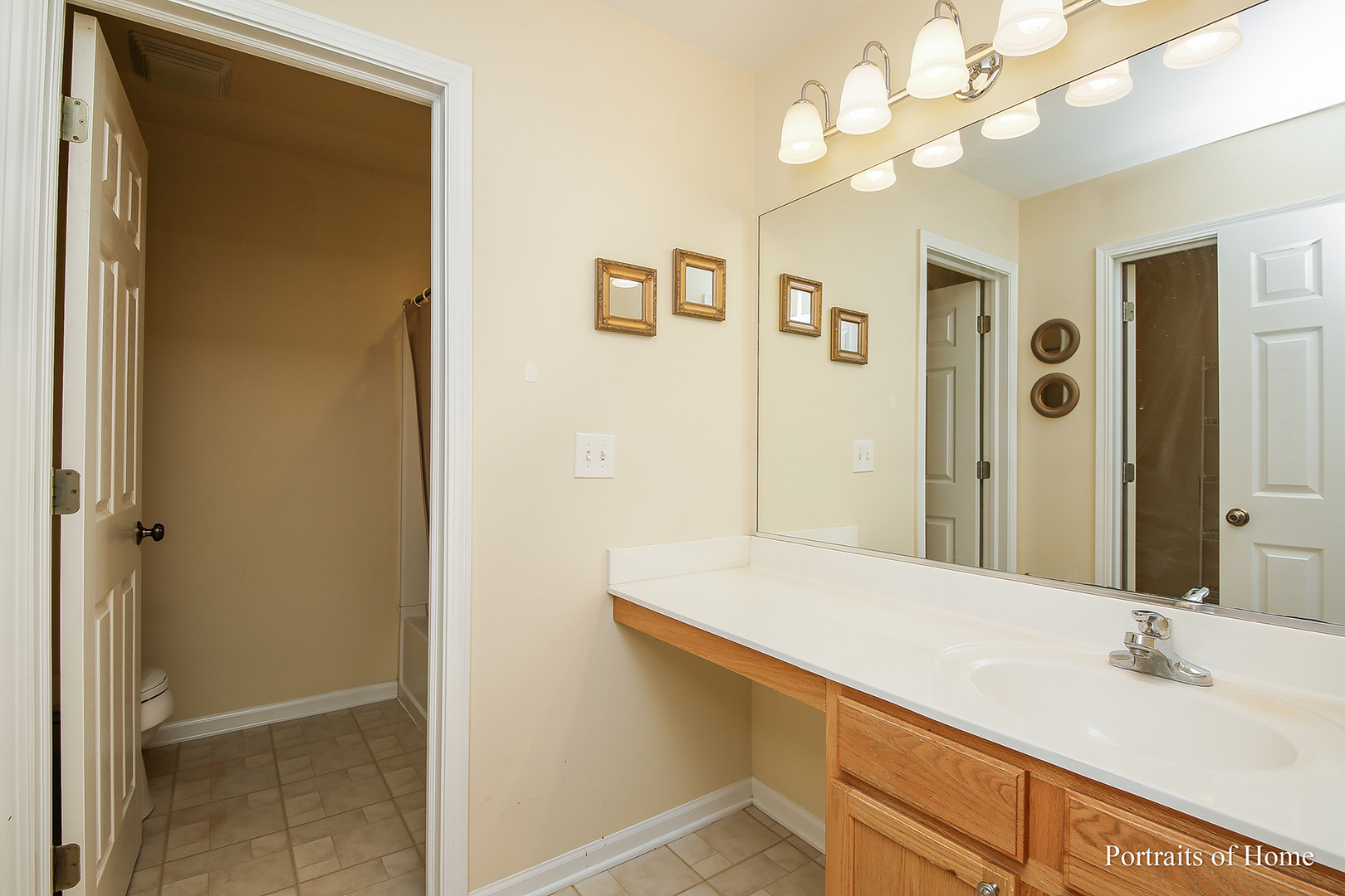 343 Reston Circle Romeoville, IL 60446 - Photo 12 of 16