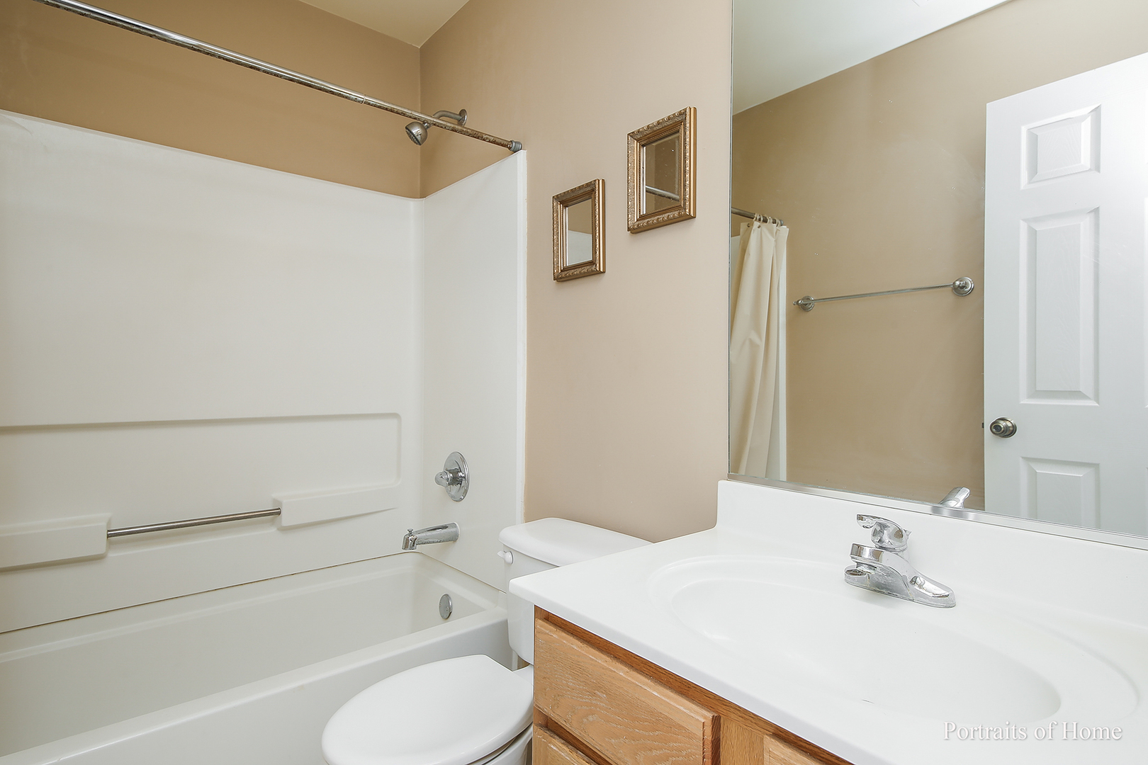 343 Reston Circle Romeoville, IL 60446 - Photo 13 of 16