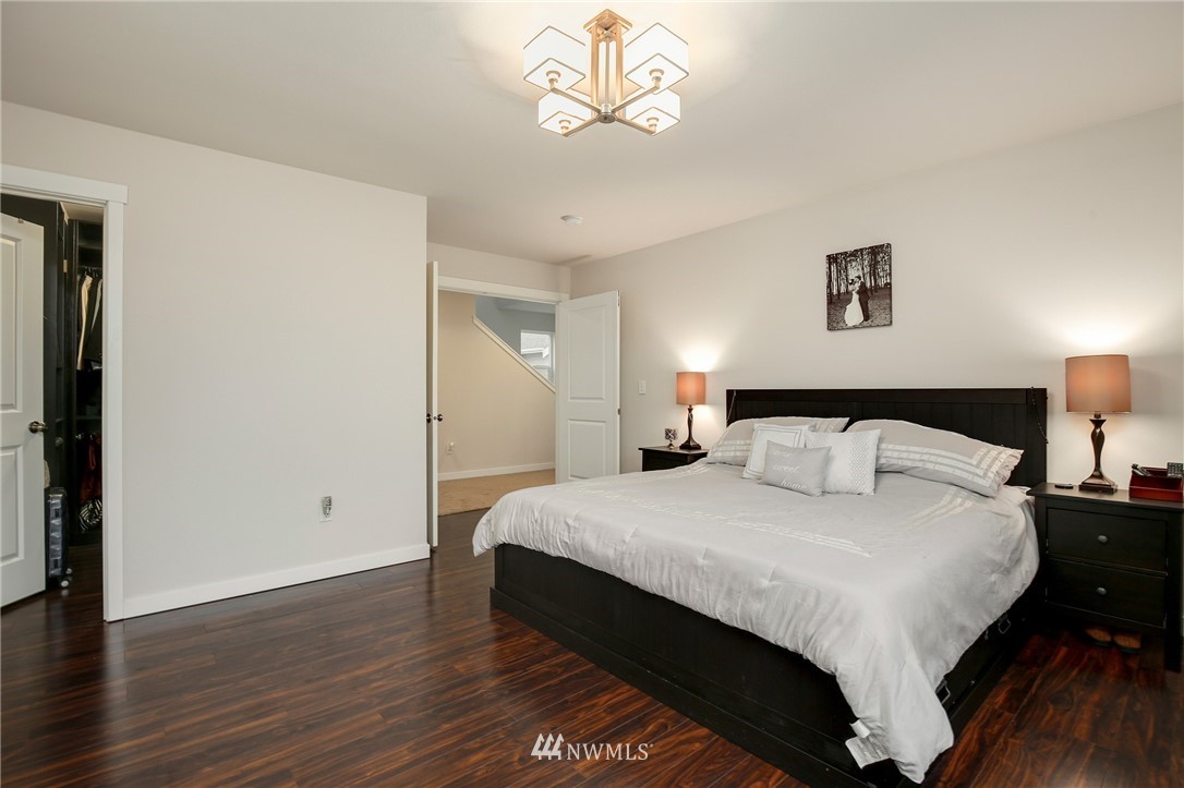 3715 Northeast 14th Street Renton, WA 98056 - Photo 14 of 25 Gallery Image 14