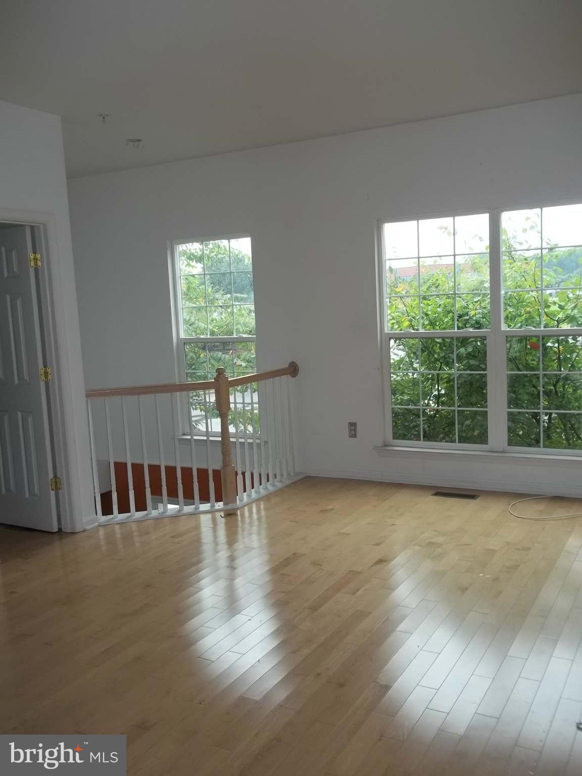 604 Glen Echo Road Frederick, MD 21703 - Photo 10 of 17 Living Room