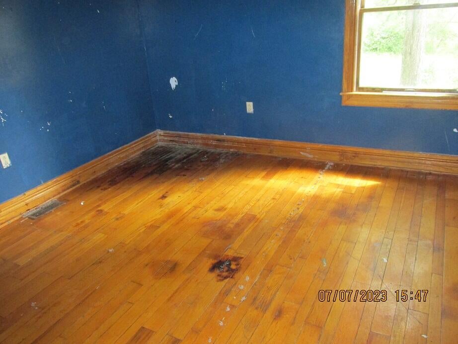 1214 Anjean Road Rupert, WV 25984 - Photo 17 of 25 Gallery Image 17