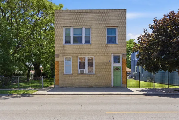 $630,000 | 5043 West 25th Street, Cicero, IL 60804