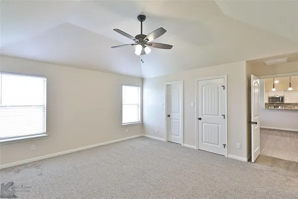 $2,895 | 138 Carriage Hills Parkway, Abilene, TX 79602