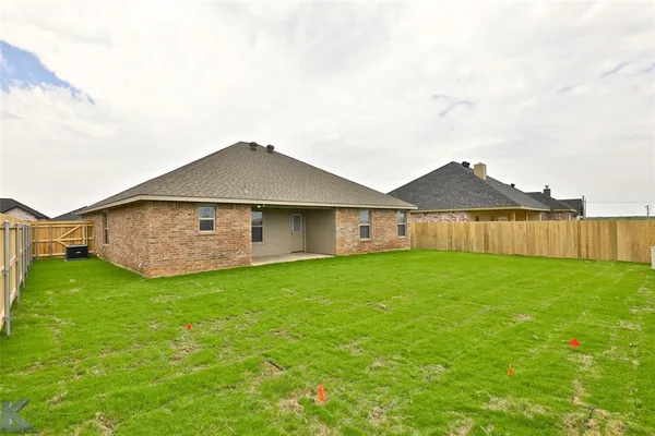 $2,895 | 138 Carriage Hills Parkway, Abilene, TX 79602