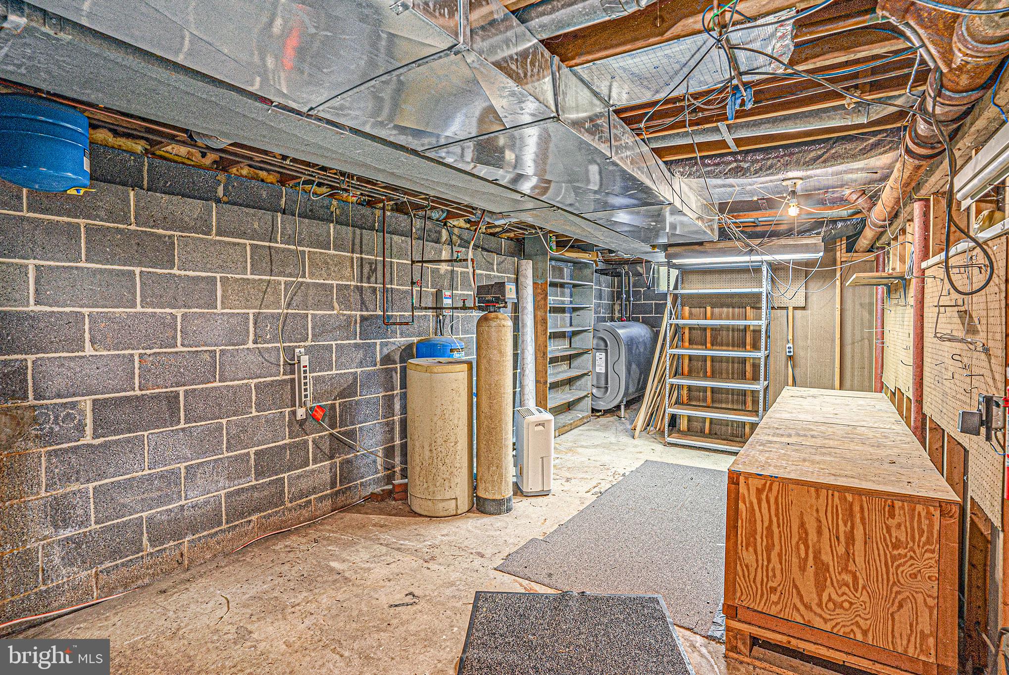 604 Quarry Road Harleysville, PA 19438 - Photo 31 of 44 Basement workroom