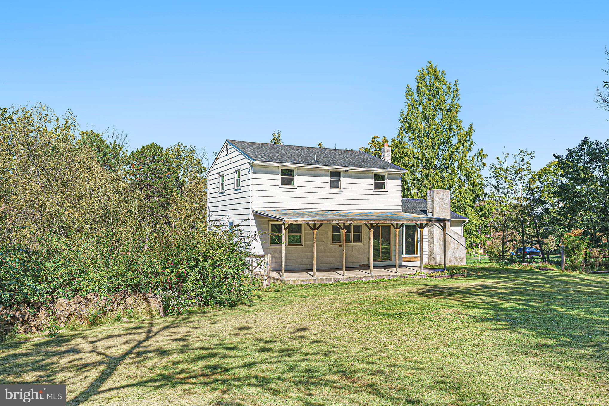 604 Quarry Road Harleysville, PA 19438 - Photo 37 of 44 Rear side of home