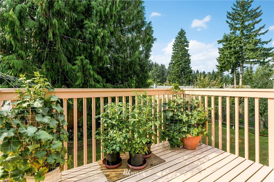 21809 2nd Avenue Southeast Bothell, WA 98021 - Photo 22 of 25