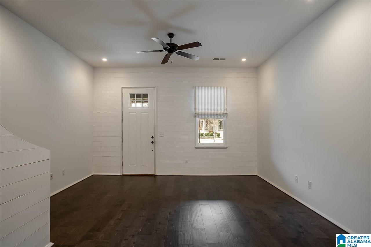 661 Rumble Avenue Birmingham, AL 35213 - Photo 5 of 25