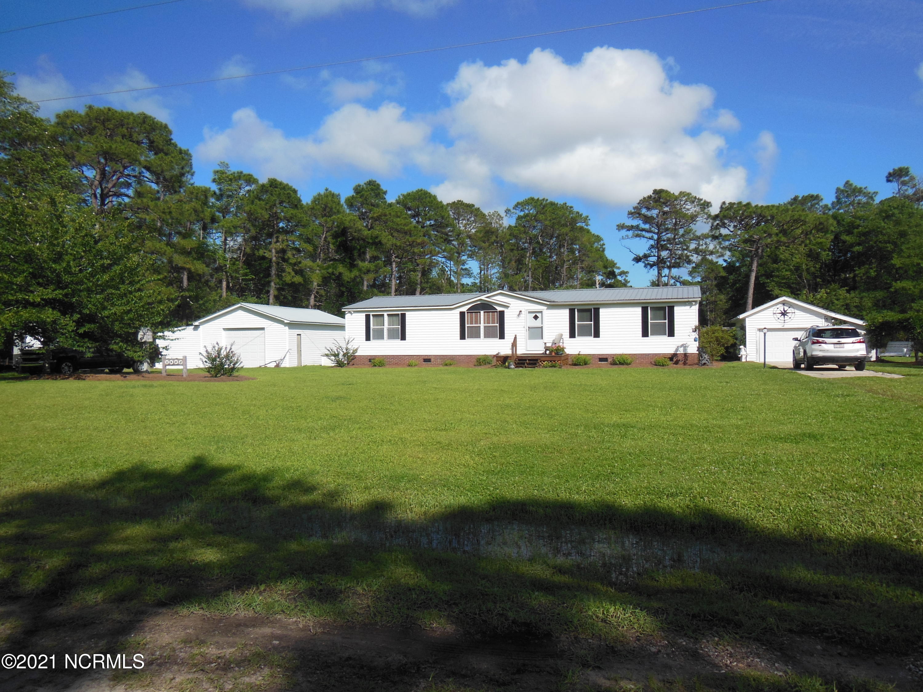 1802 Beech Rd Front