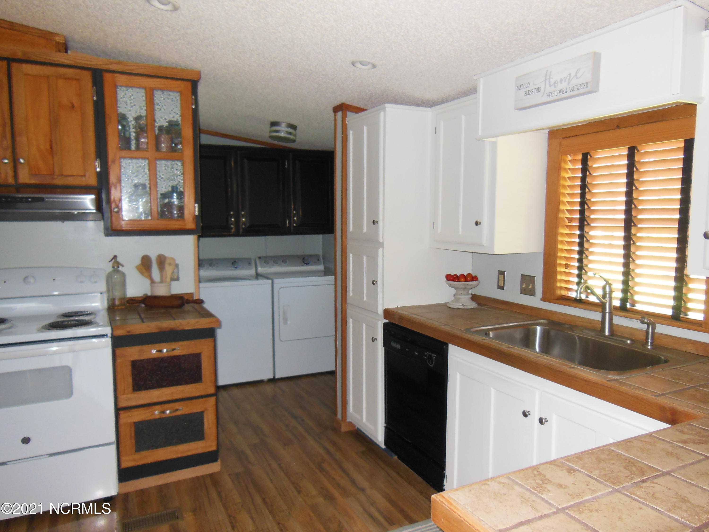1802 Beech Road Southport, NC 28461 - Photo 11 of 57 DSCN0657