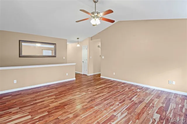 $285,000 | 3946 Valley View Drive, Byrnes Mill, MO 63051