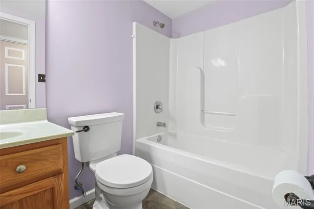 $285,000 | 3946 Valley View Drive, Byrnes Mill, MO 63051