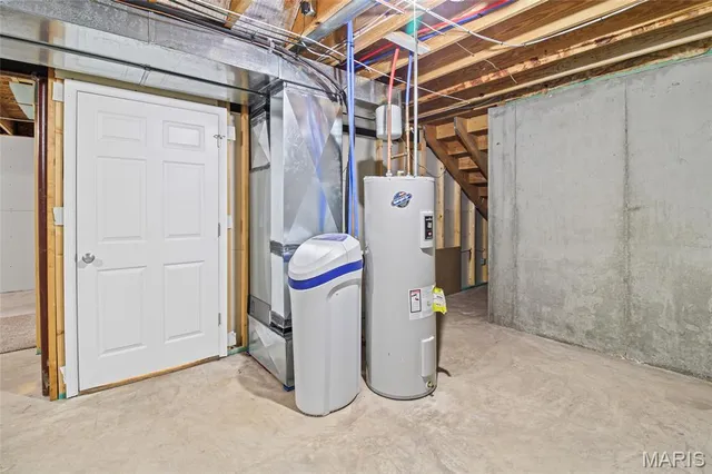 $285,000 | 3946 Valley View Drive, Byrnes Mill, MO 63051