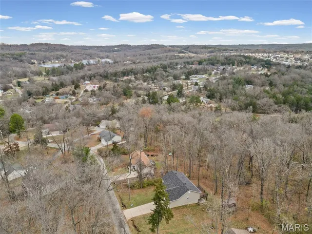 $285,000 | 3946 Valley View Drive, Byrnes Mill, MO 63051