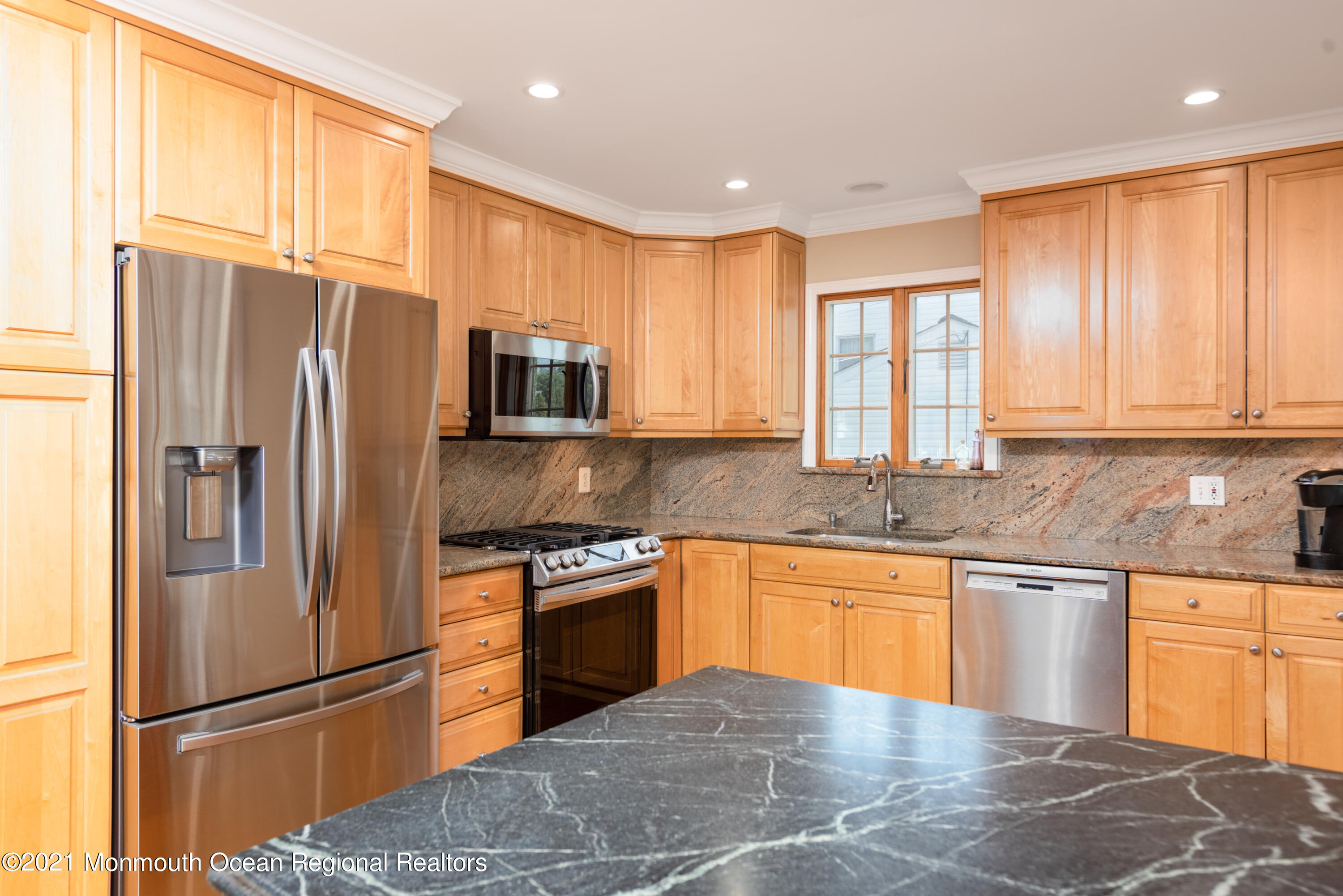36 Peach Tree Road Oakhurst, NJ 07755 - Photo 13 of 28 BAP_9961-Edit