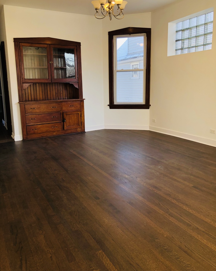3133 North Richmond Street, Unit 2 Chicago, IL 60618 - Photo 8 of 16 a view of front door of a house