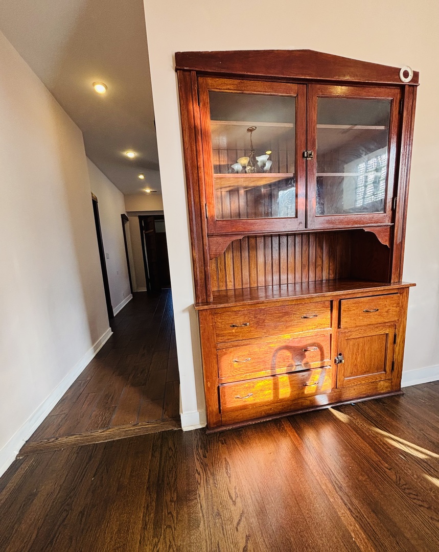 3133 North Richmond Street, Unit 2 Chicago, IL 60618 - Photo 9 of 16