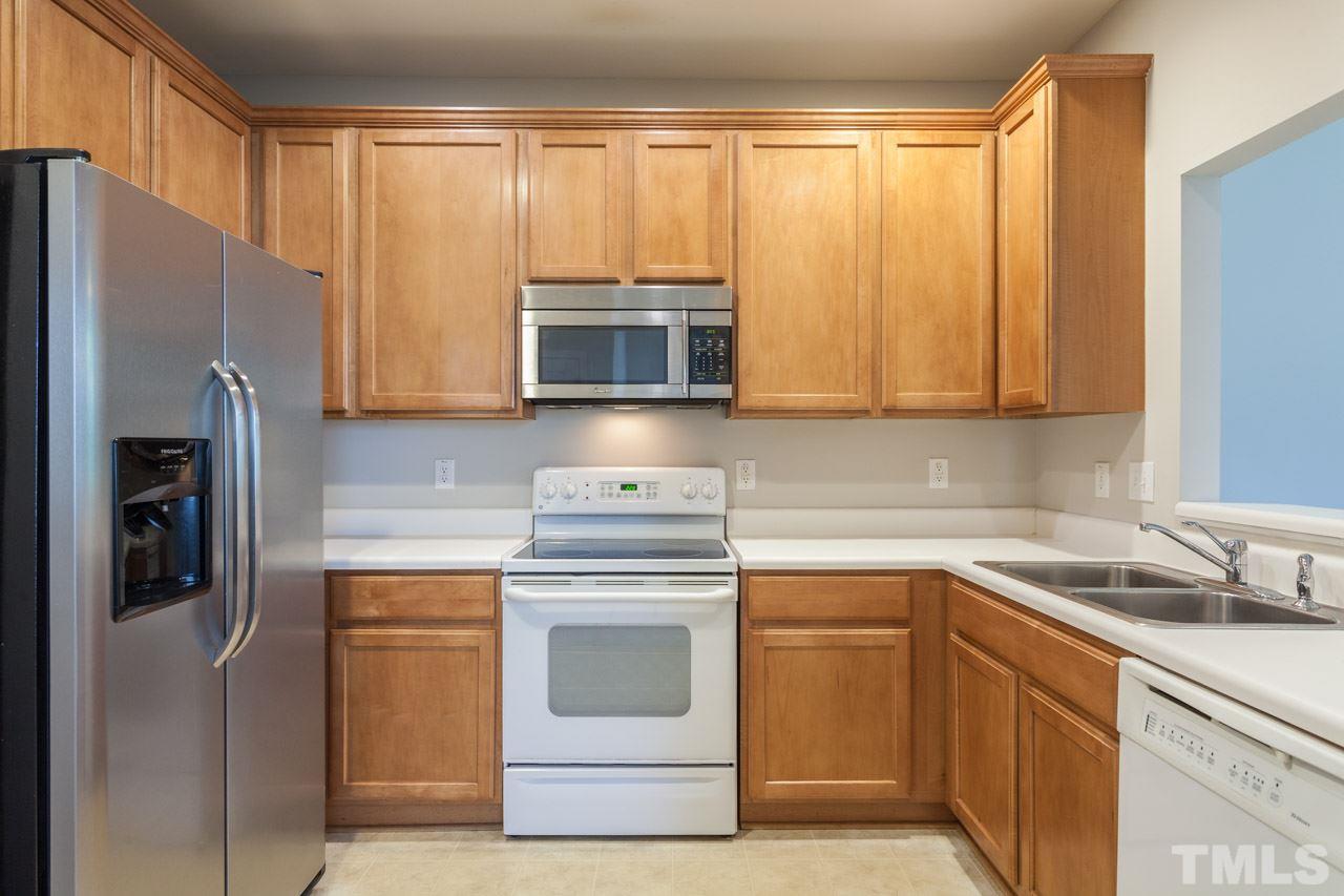 8510 Barryknoll Court Raleigh, NC 27613 - Photo 14 of 25 Gallery Image 14