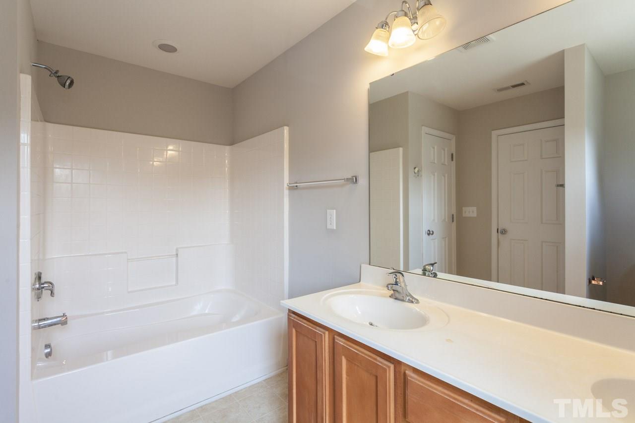 8510 Barryknoll Court Raleigh, NC 27613 - Photo 18 of 25 Gallery Image 18