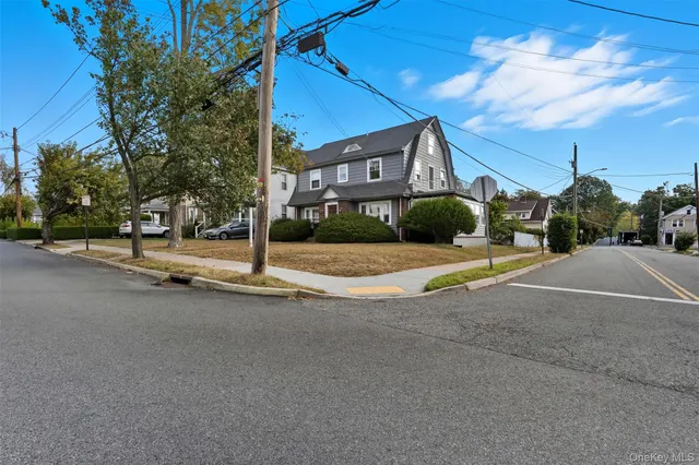 $575,000 | 102 Washington Avenue, Suffern, NY 10901