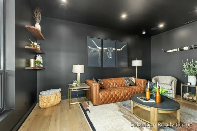 $4,000 | 159 South River Avenue, Unit 401, Holland, MI 49423