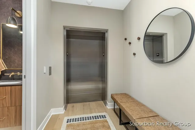 $4,000 | 159 South River Avenue, Unit 401, Holland, MI 49423