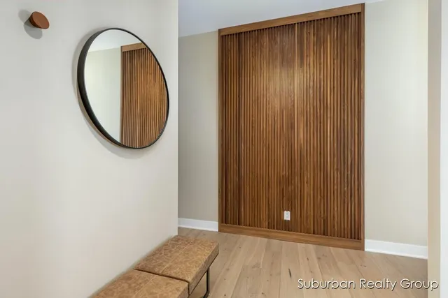 $4,000 | 159 South River Avenue, Unit 401, Holland, MI 49423